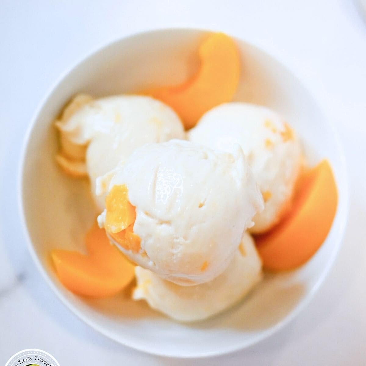 Ninja Creami Peaches and Cream Oatmeal Frozen Yogurt